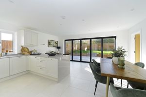 Photo 15- click for photo gallery